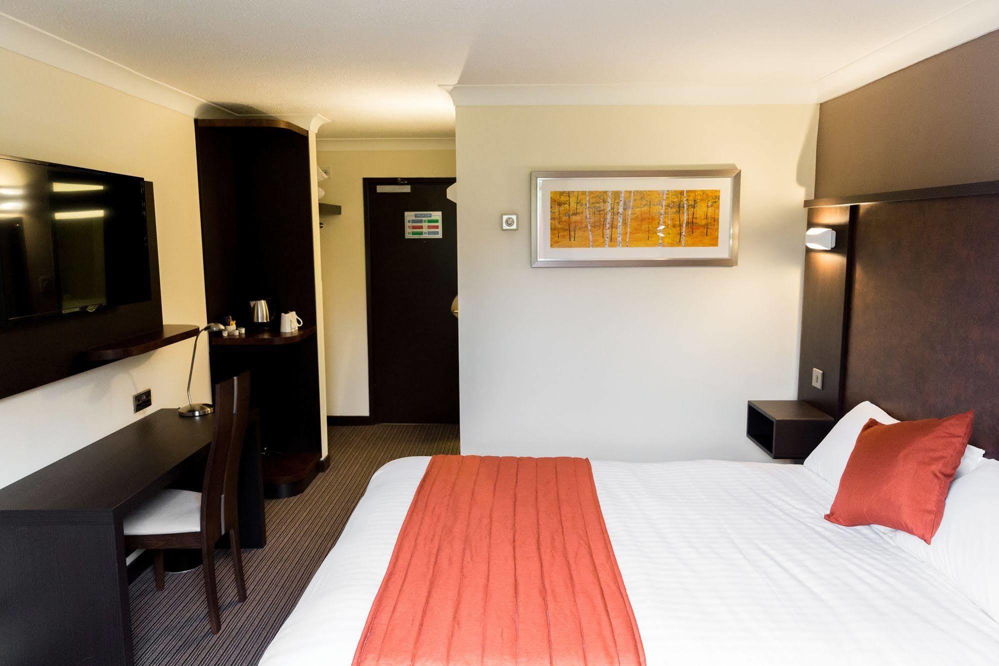 Dragonfly Hotel كول شيستر المظهر الخارجي الصورة