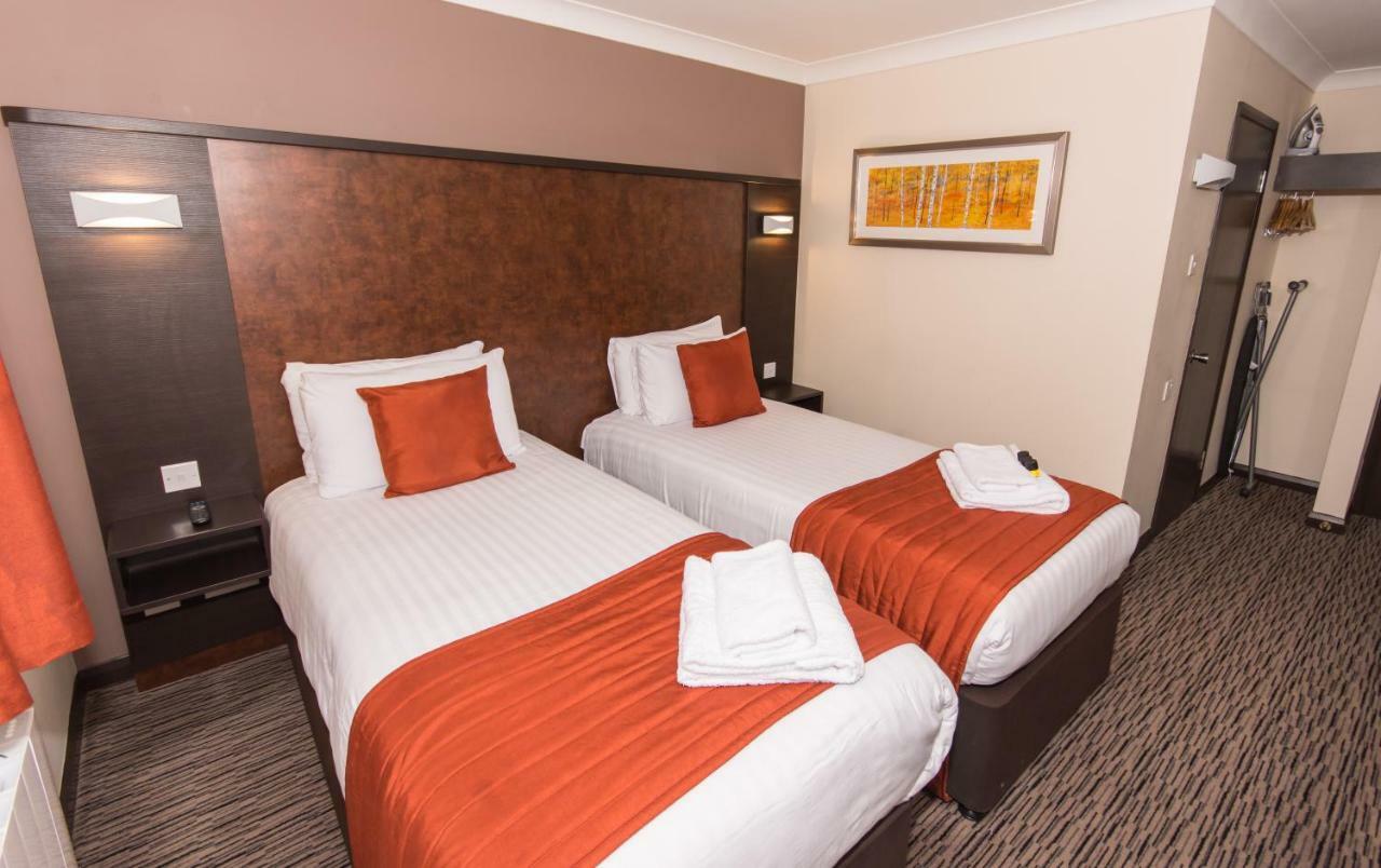 Dragonfly Hotel كول شيستر المظهر الخارجي الصورة